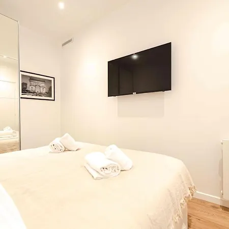 Luxury - Paris South