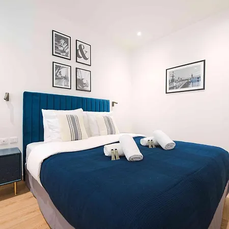 Luxury - Paris South *