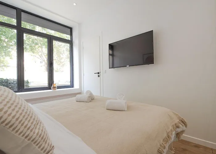 Luxury - Paris South Montrouge