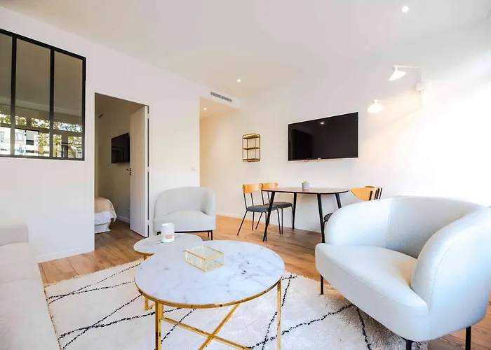 Luxury - Paris South * Montrouge
